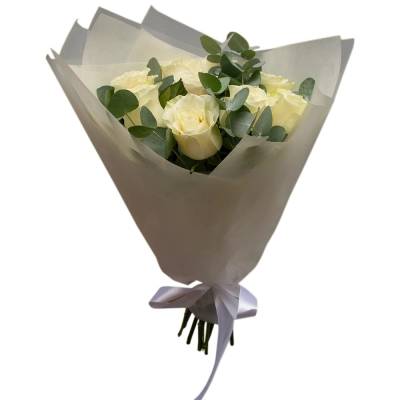 Элегантный букет из 9 белых роз с эвкалиптом – воплощение совершенства Самара Самарская область Элегантный букет из 9 белых роз с эвкалиптом – воплощение совершенства Самара Самарская область