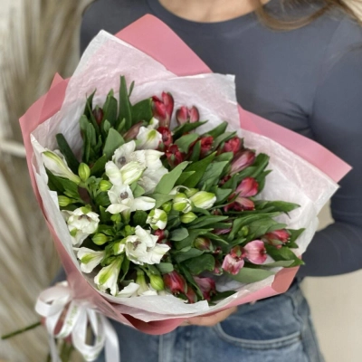 Букет «Люблю»– страсть и чистота в красно-белых альстромериях Самара Самарская область Букет «Люблю»– страсть и чистота в красно-белых альстромериях Самара Самарская область