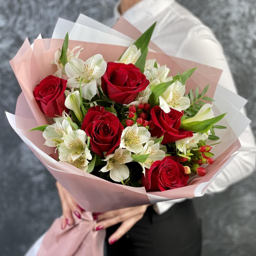 Букет «Нуар» – контраст страсти и нежности Самара Самарская область